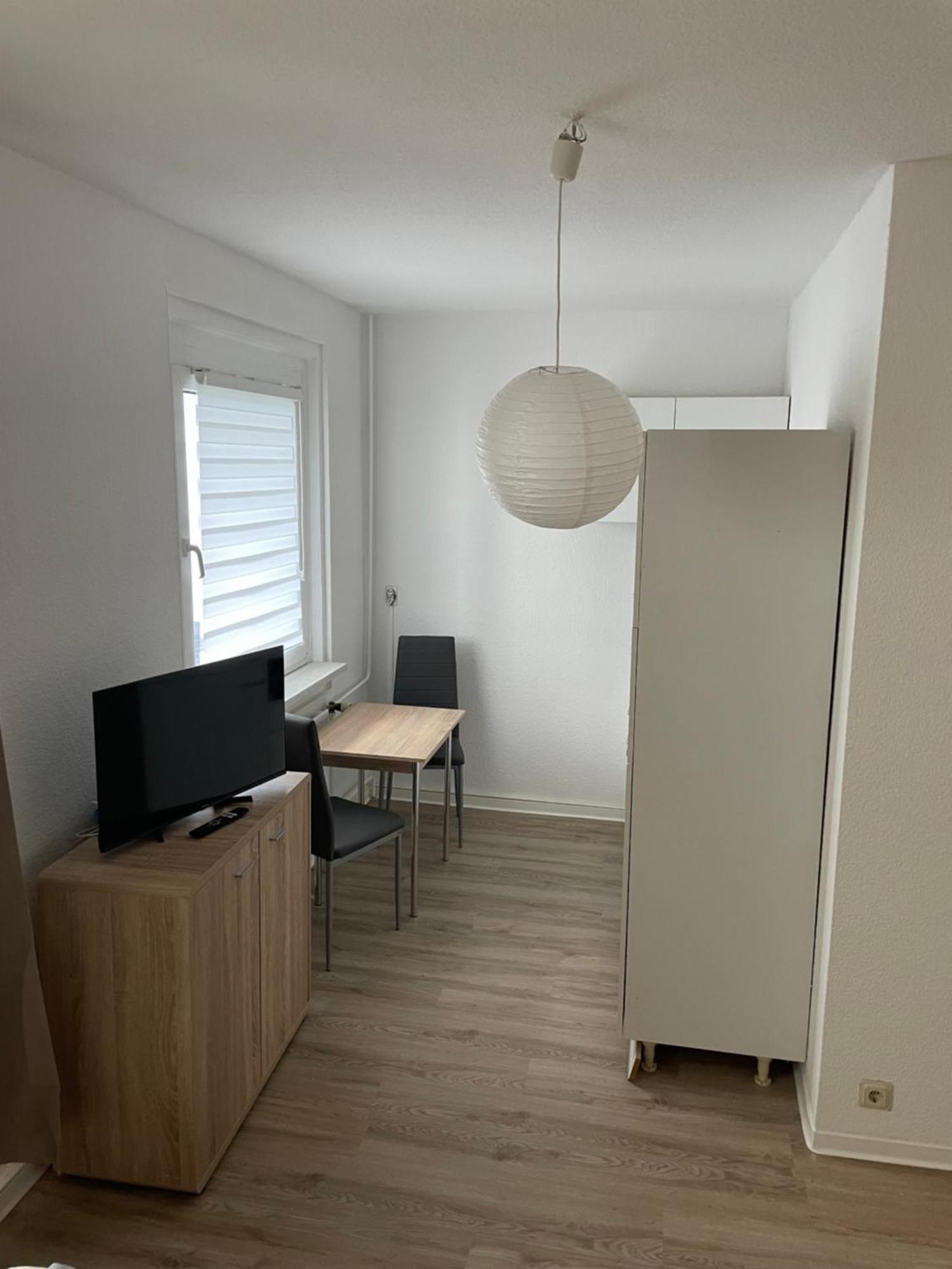Max Appartements Нойбранденбург Экстерьер фото
