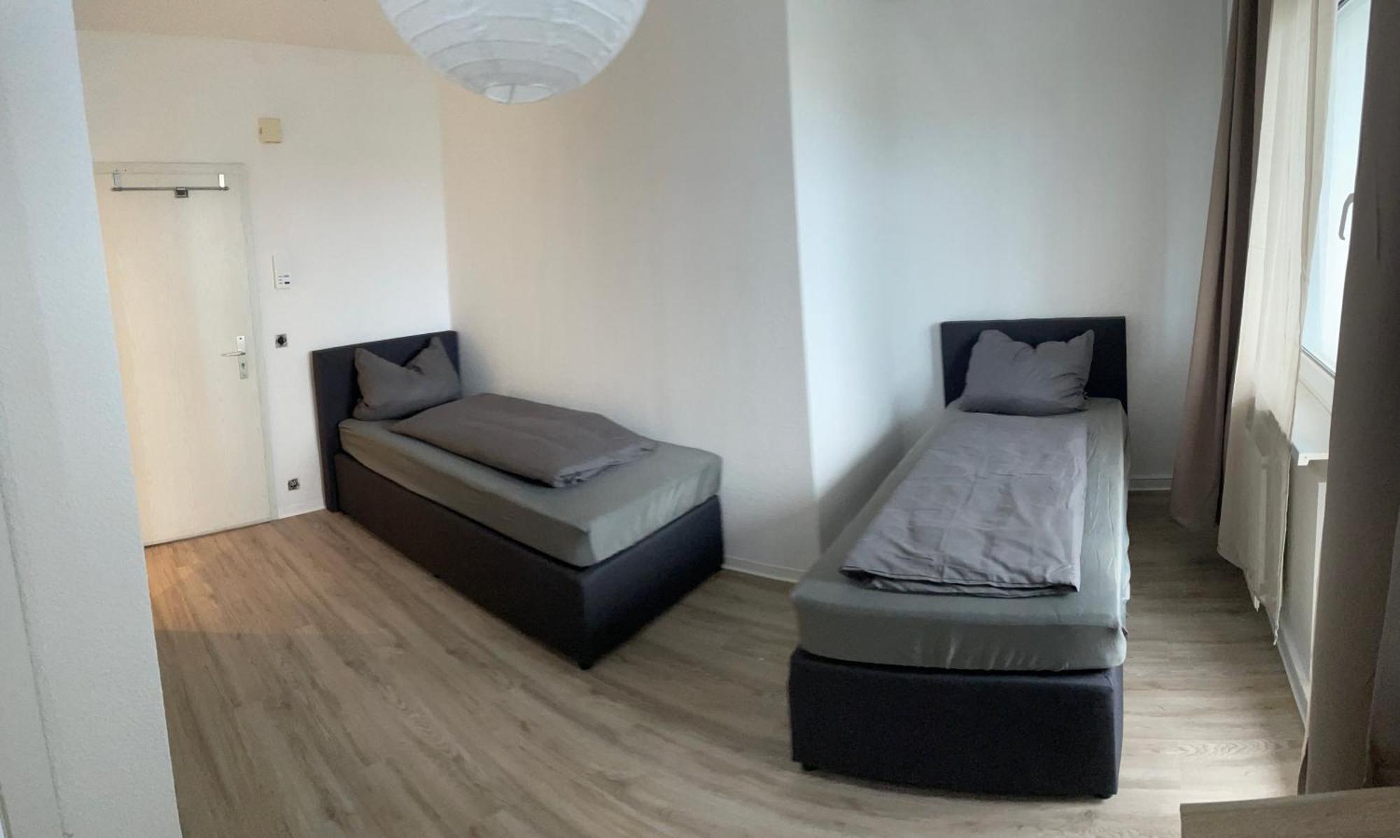 Max Appartements Нойбранденбург Экстерьер фото